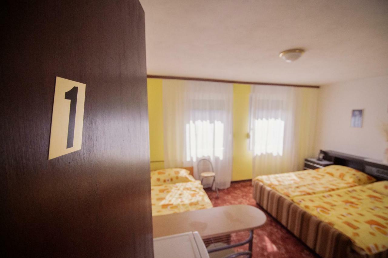 קובאריד Apartmaji Berginc מראה חיצוני תמונה